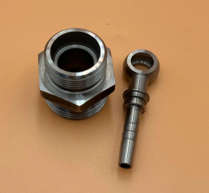 Comment contrôler la vitesse de l'usinage CNC pendant le fonctionnement