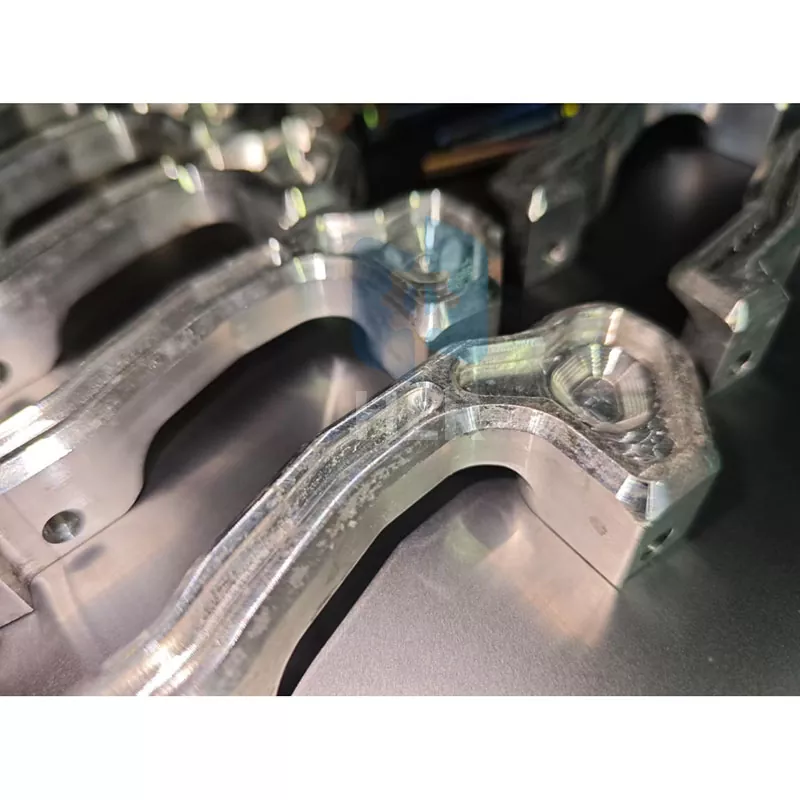 Pièces en acier en carbone CNC
